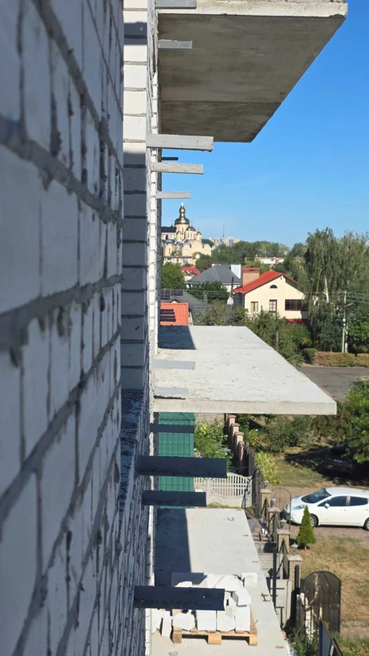 1-кімнатна квартира 55 м2 - вул. Нарбутівська