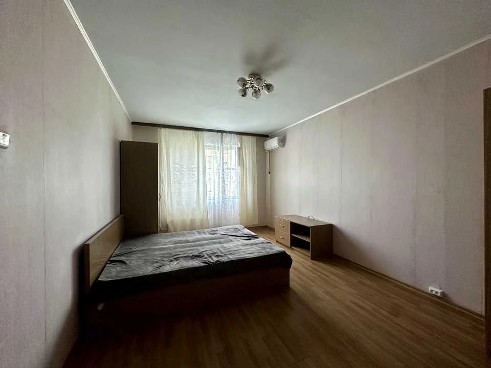 Apartment. Miloslavska st., Kyiv