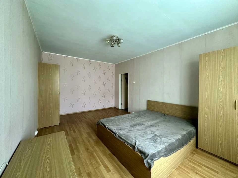 Apartment. Miloslavska st., Kyiv