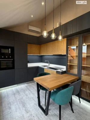 Long-Term Rental, Apartment, Comfort Town