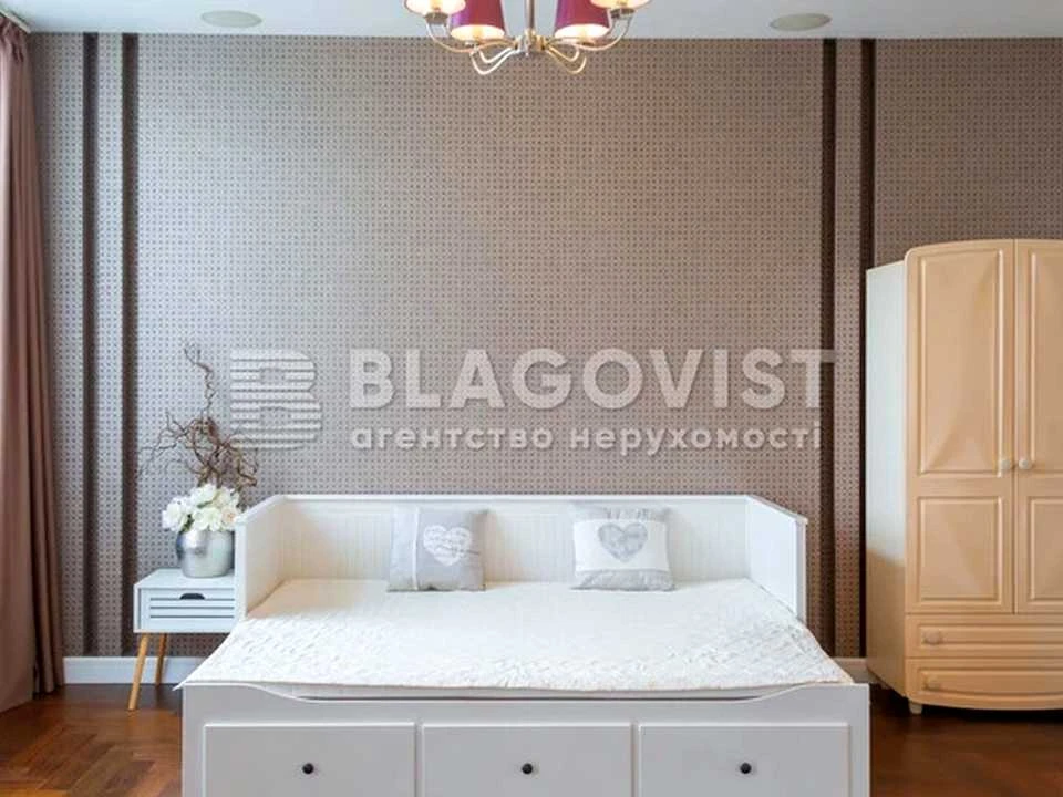 Квартира. Київ, Мокра вул.