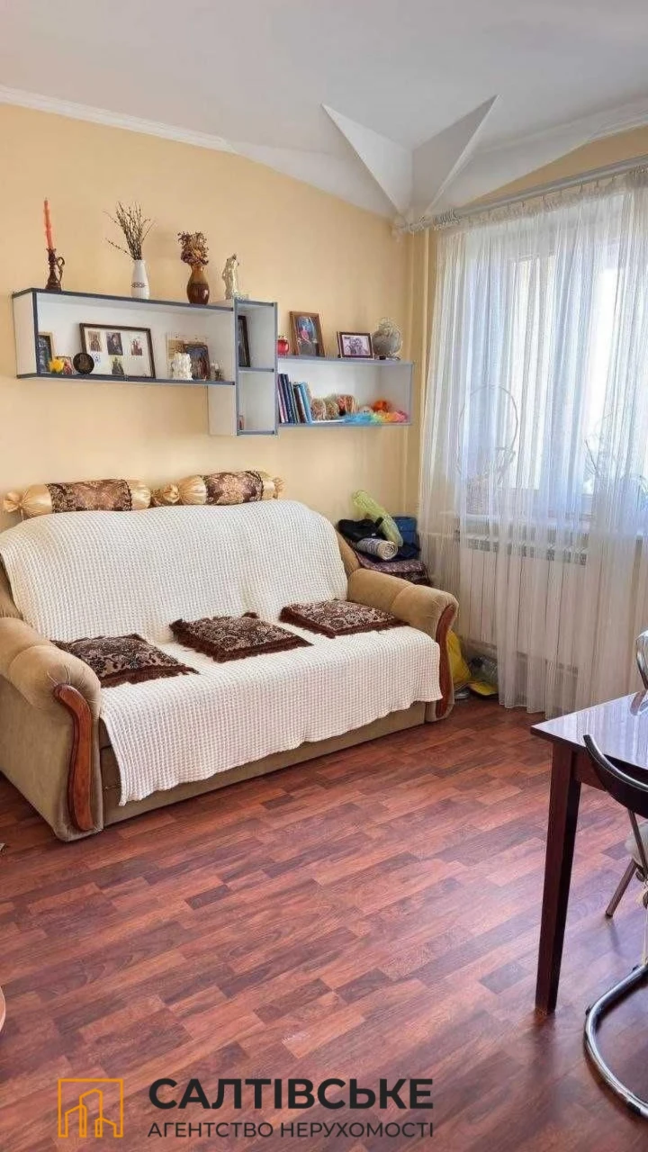 Продам 3-кімнатну квартиру в Харкові, Салтівка, Академіка Павлова 605