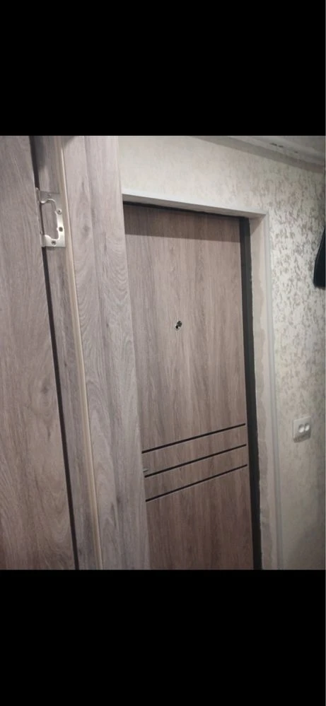Продається квартира (1-ша), (Критий ринок-Дендропарк)