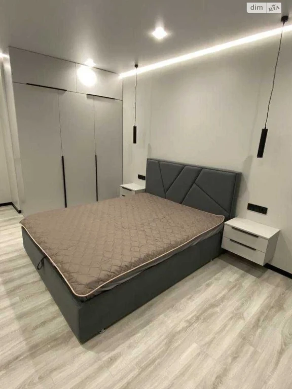 Long-Term Rental Apartment near the Train Station