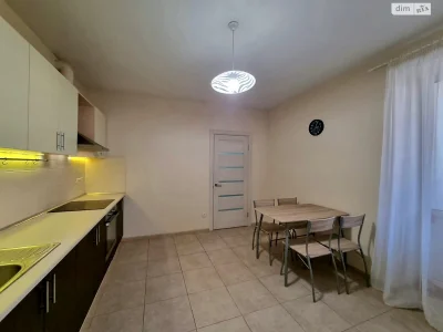 Long-Term Rental Apartment, Solomyansky