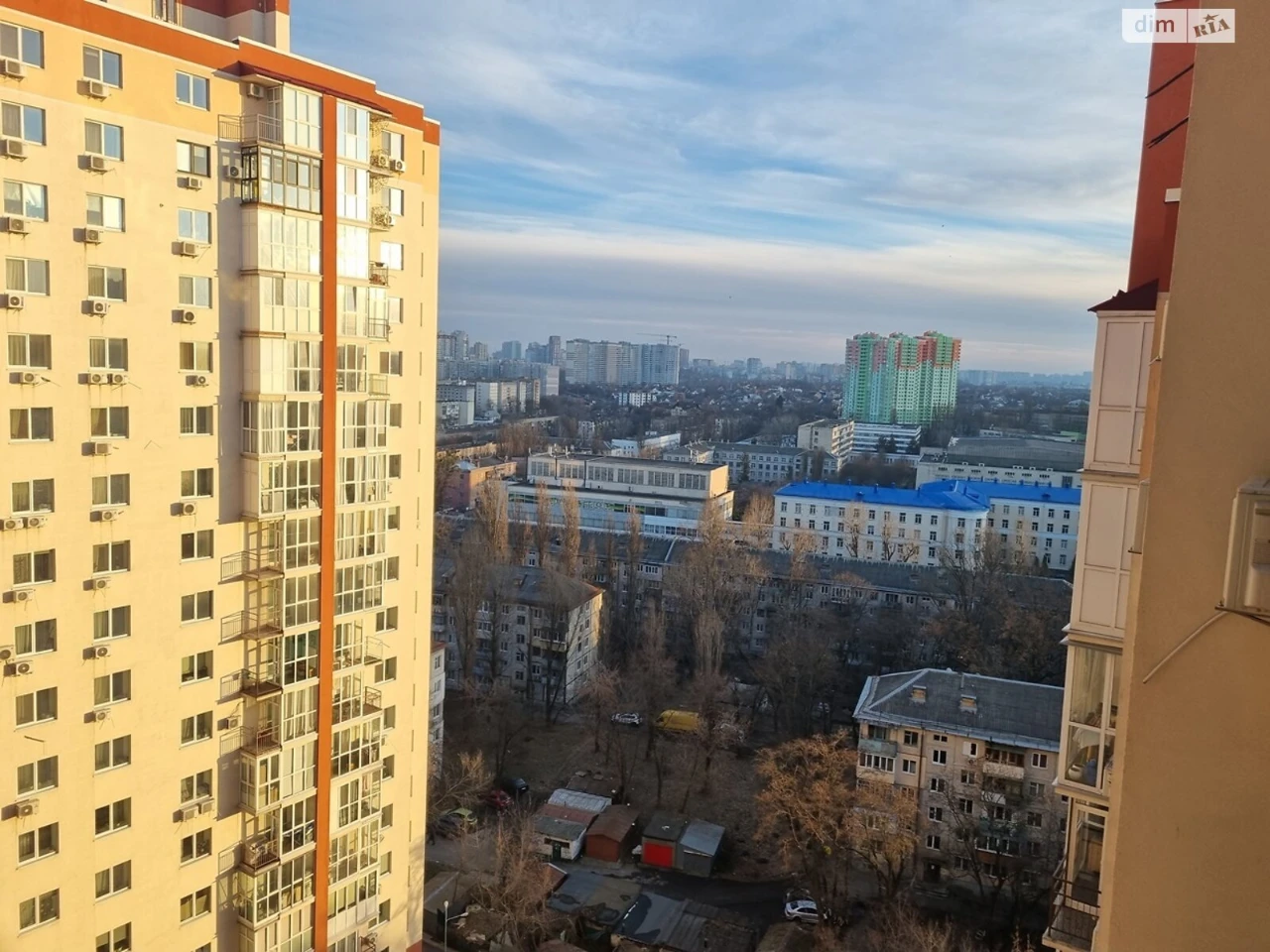 Long-Term Rental Apartment, Solomyansky