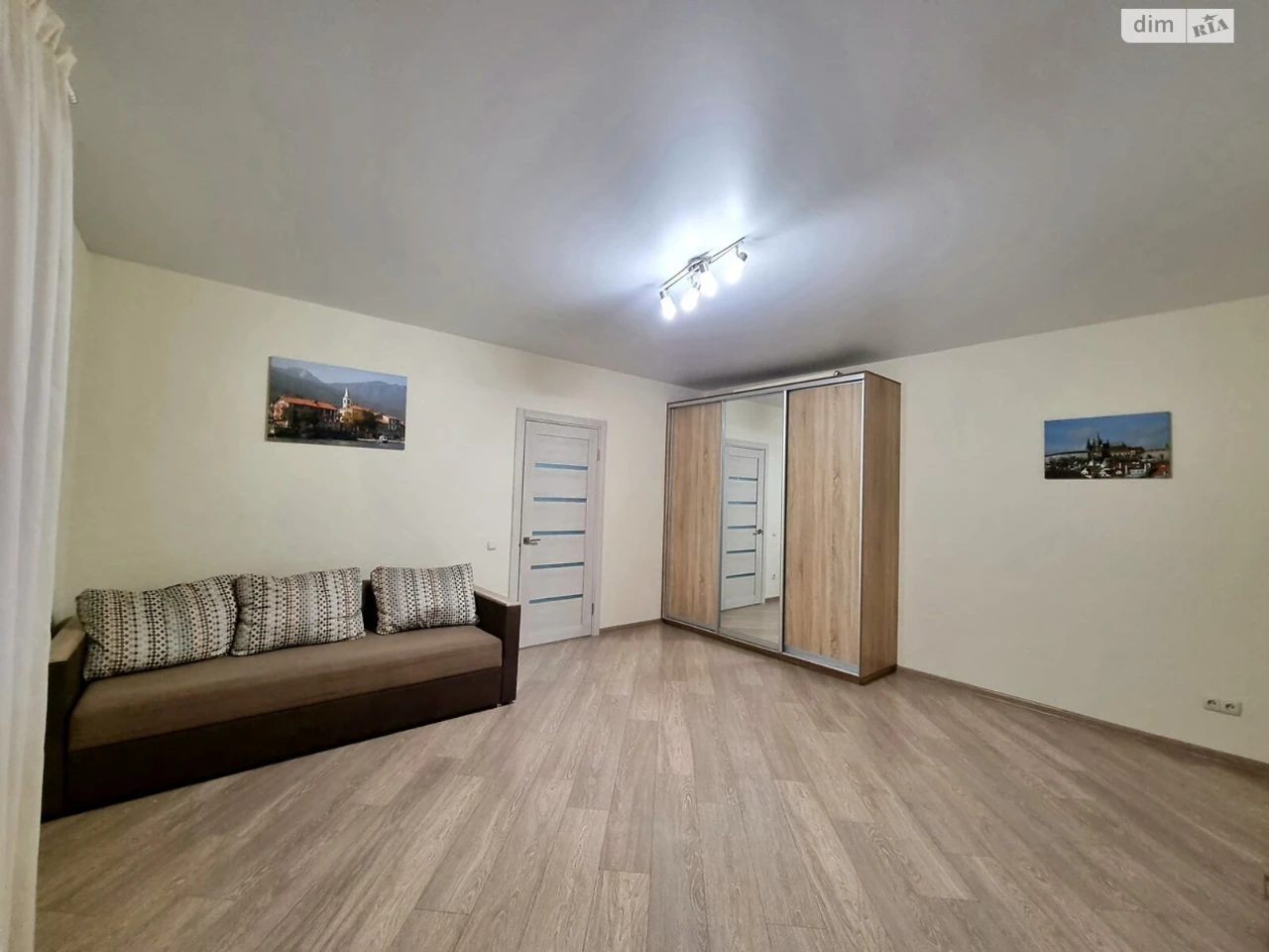 Long-Term Rental Apartment, Solomyansky