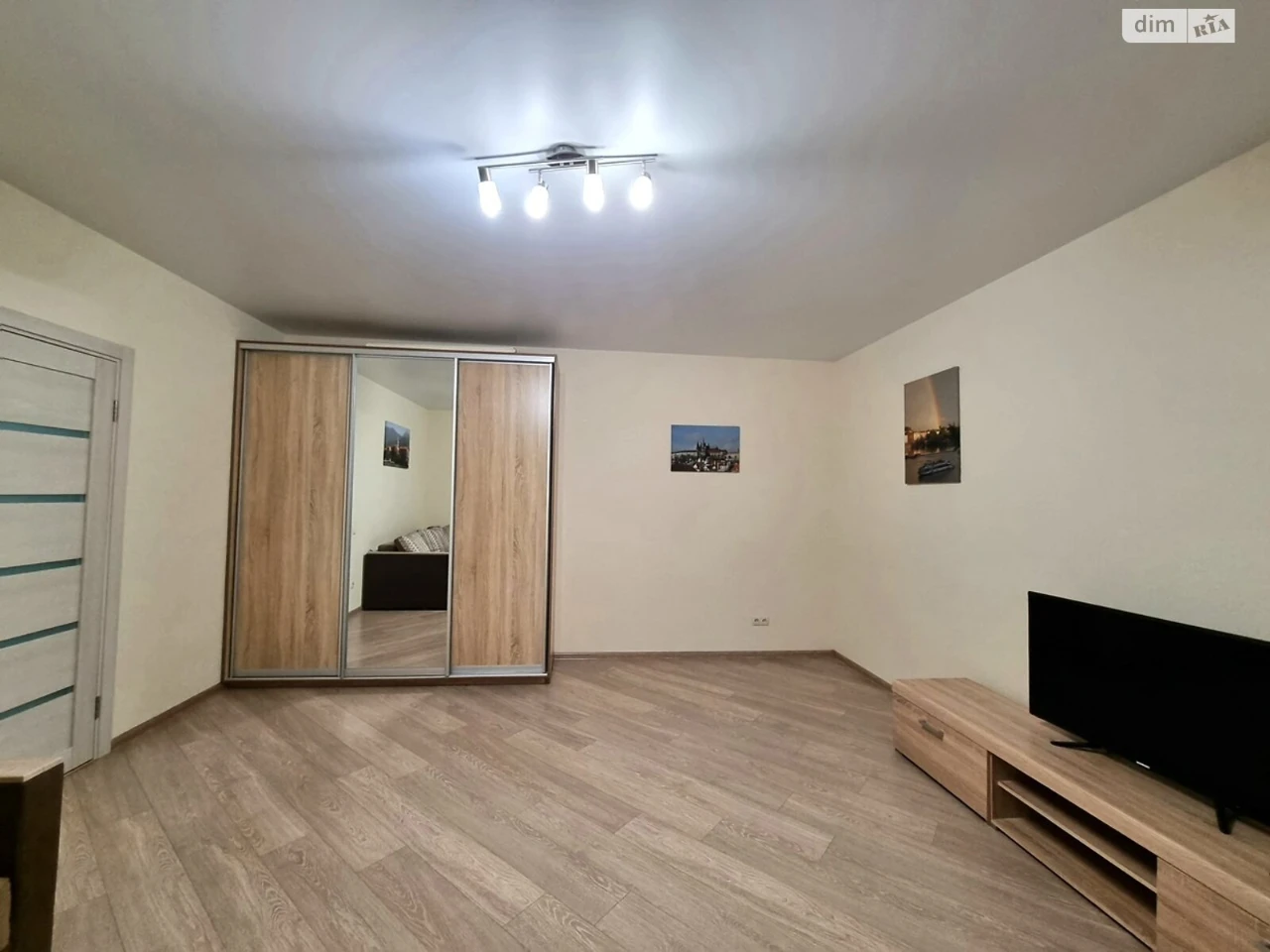 Long-Term Rental Apartment, Solomyansky