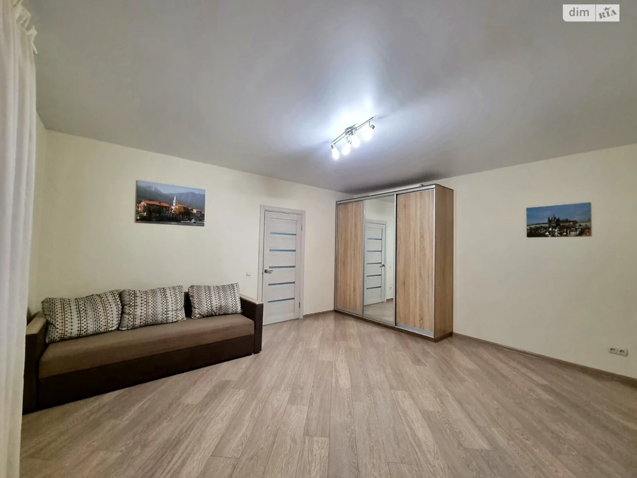 Long-Term Rental Apartment, Solomyansky