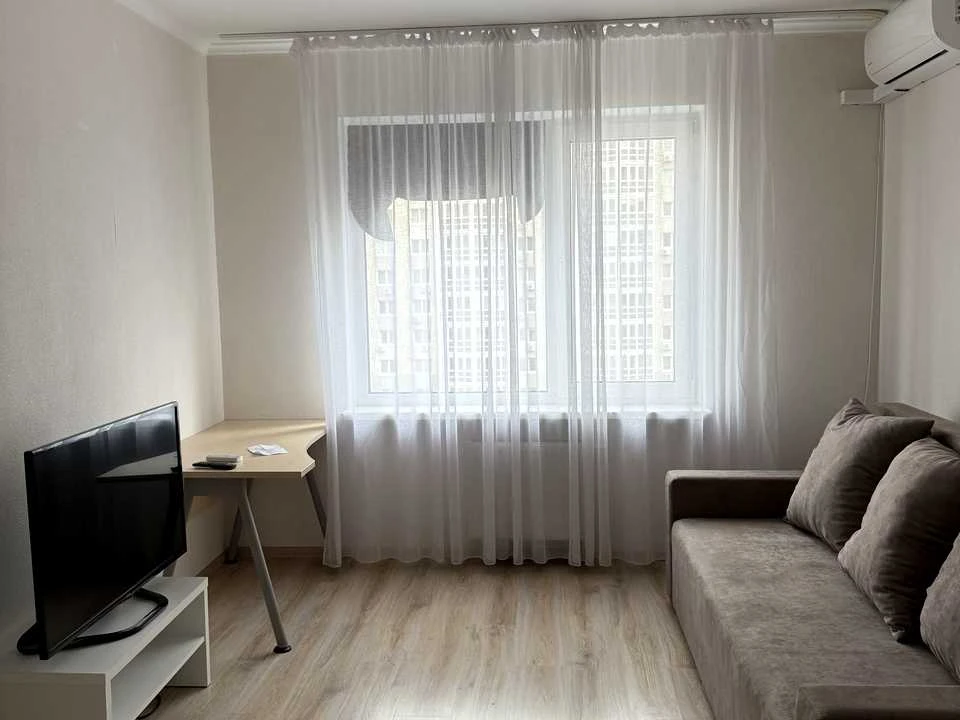 Apartment. Boris Hmyri Street, Kyiv