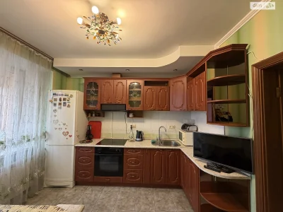 Long-Term Rental Apartment, Poczynki