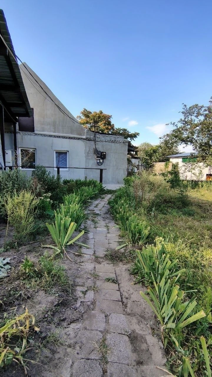 For Sale: Detached House