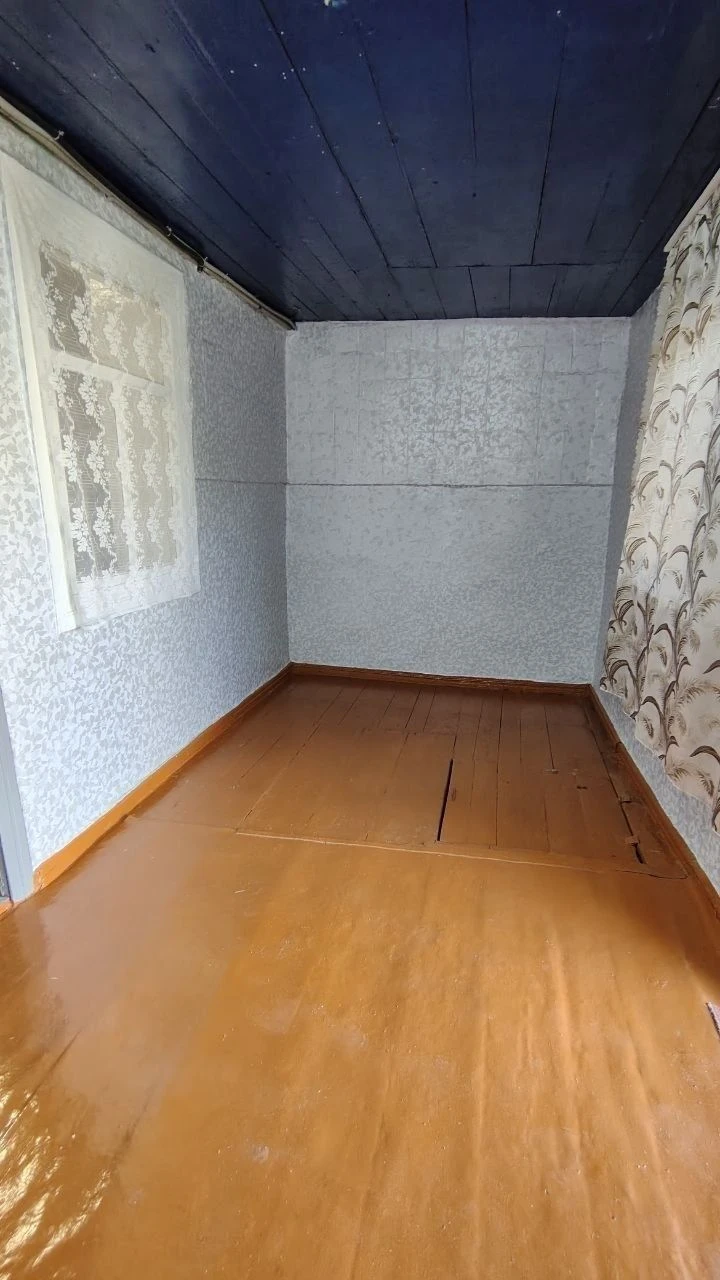 For Sale: Detached House