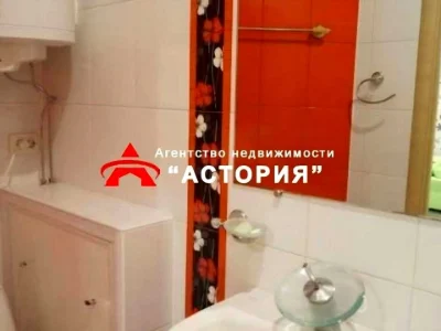 Квартира. Запоріжжя, Пархо́вий проспект