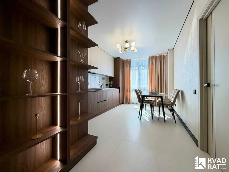 Spacious 1-bedroom apartment for sale with high-quality renovation