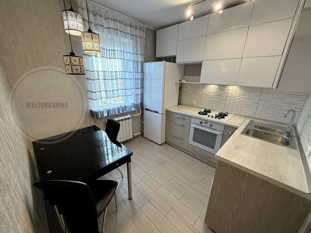 Поздовжня/Миру проспект, 1к квартира в продаже, 5 этаж