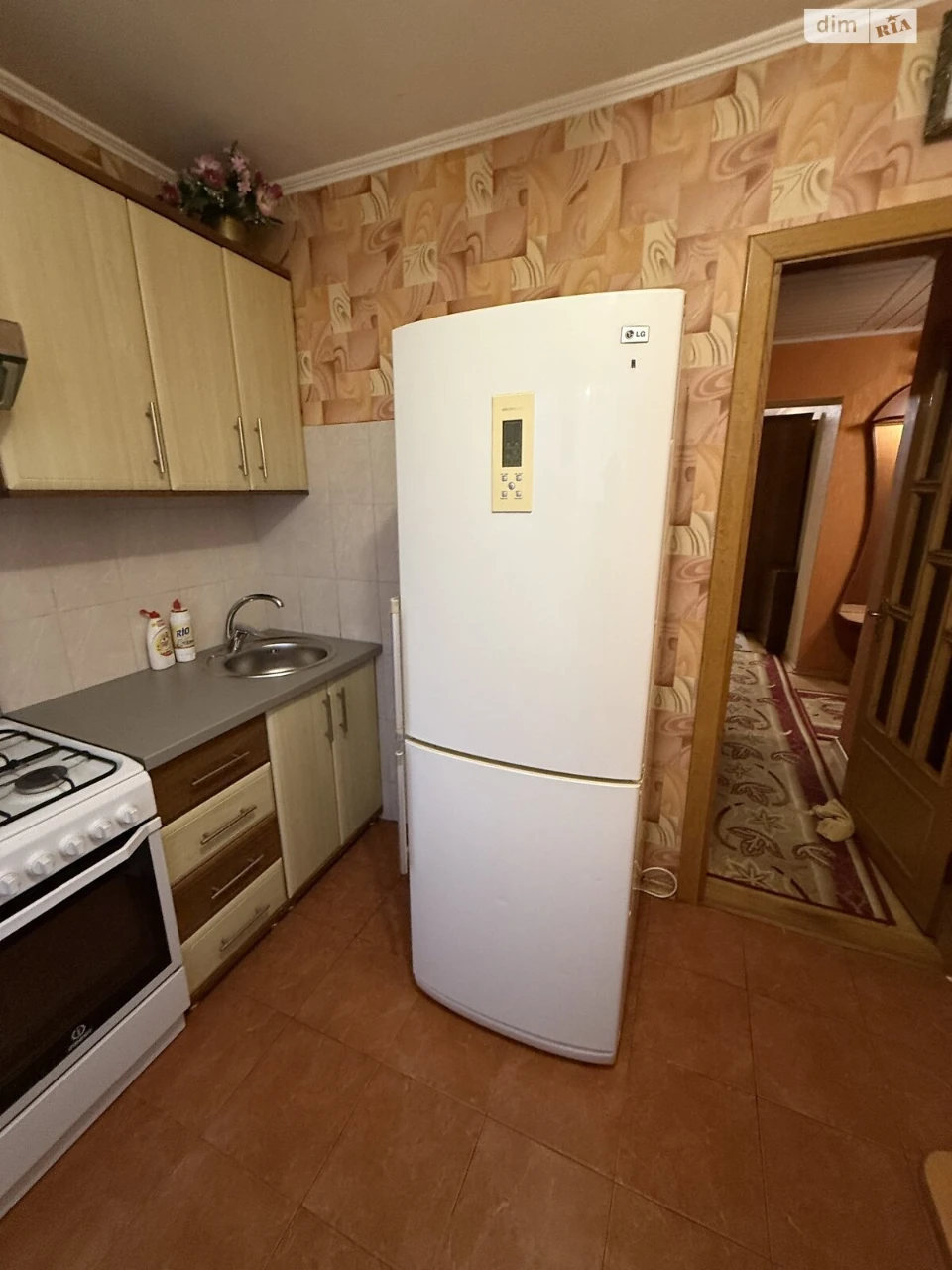 Продається Квартира "Дружба"