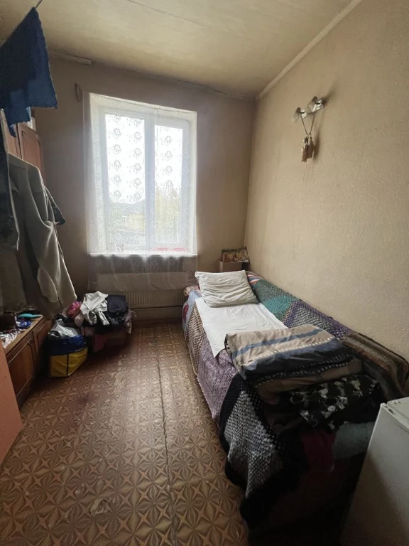 Продам гостинку со своим санузлом