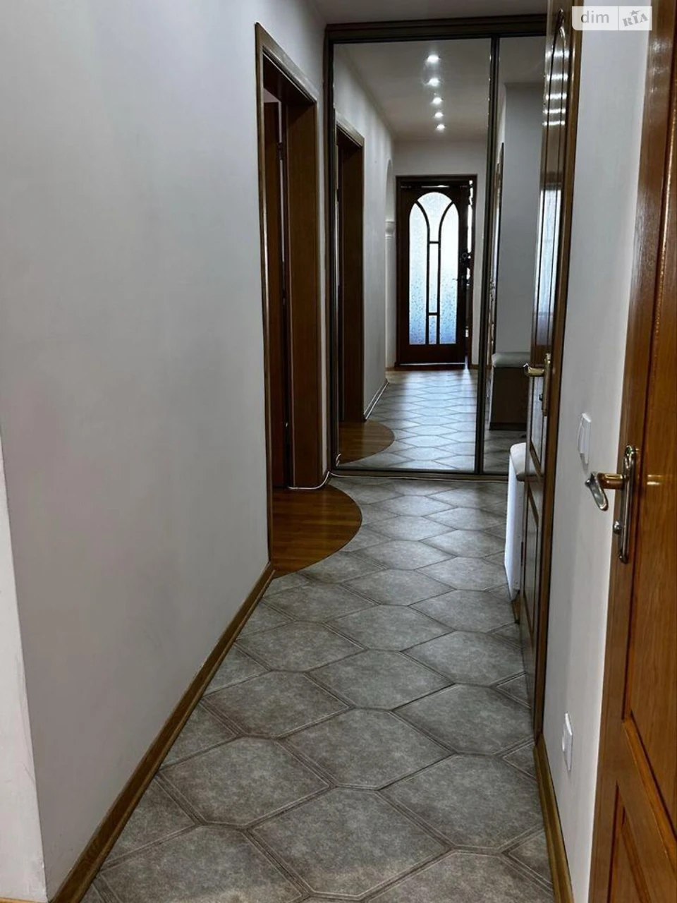 Long-Term Rental Apartment, Obolon'