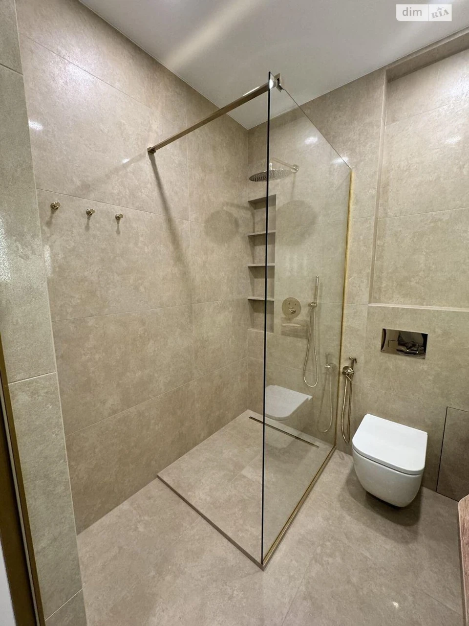 Long-term Rental Apartment Lukyanivka