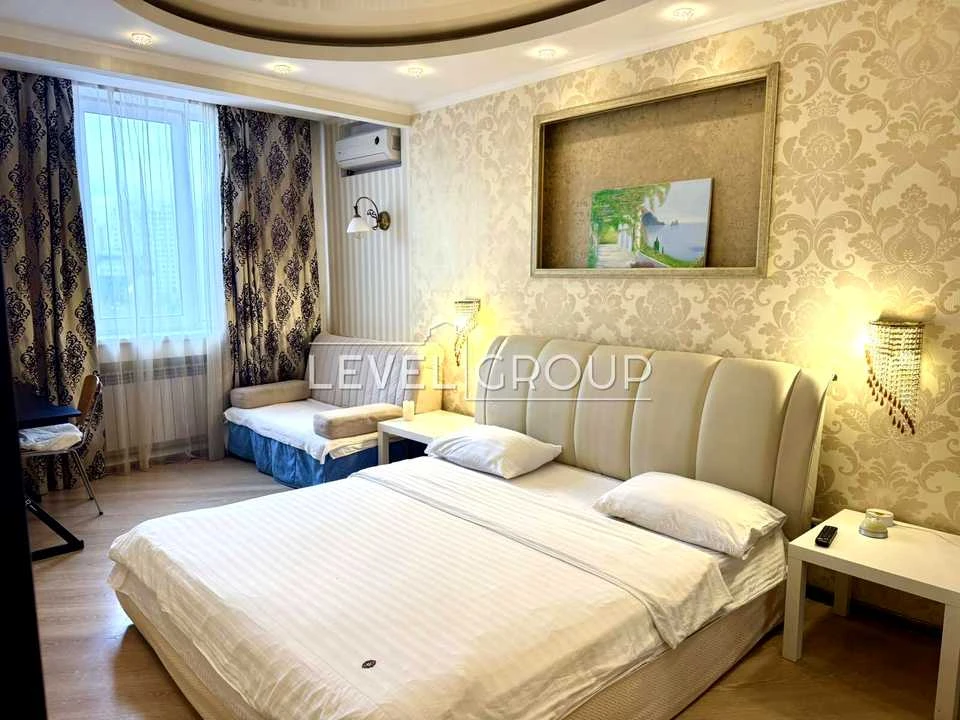 Apartment. Silverkilinska St., Pozniaky, Kyiv