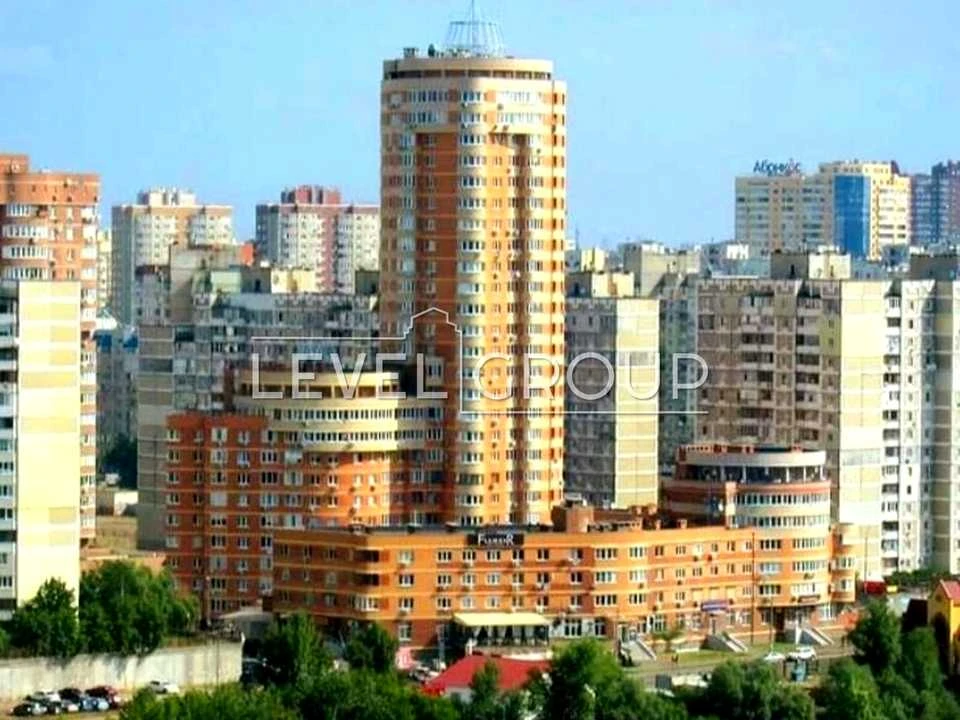 Apartment. Silverkilinska St., Pozniaky, Kyiv
