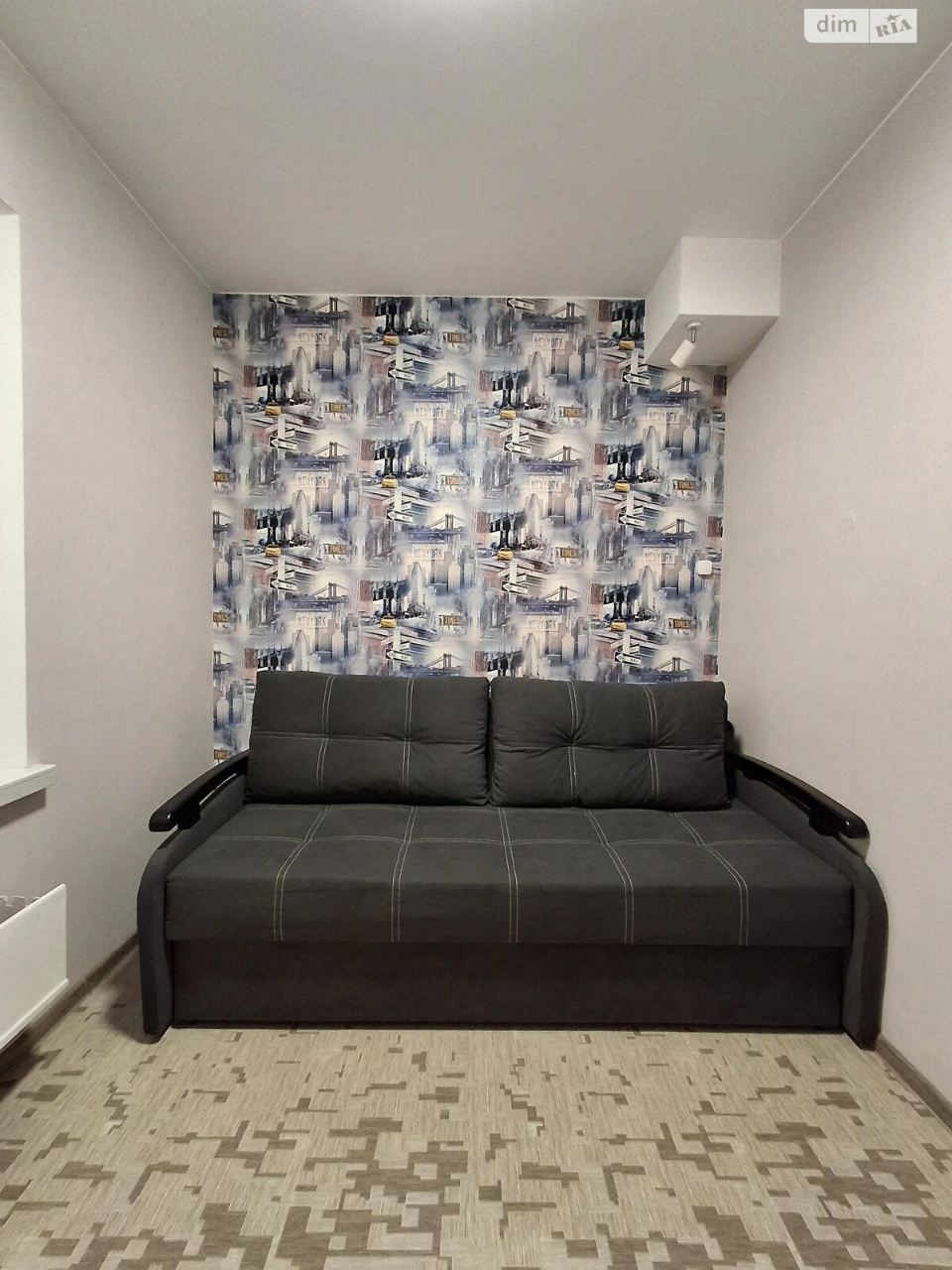 Long-Term Rental Apartment, Pozniaky