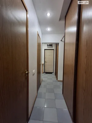 Long-Term Rental Apartment, Pozniaky
