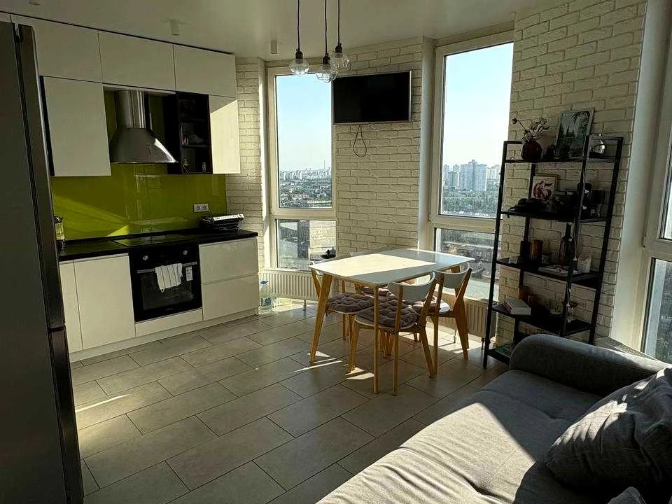 Apartment. Sobornosti Avenue, Kyiv