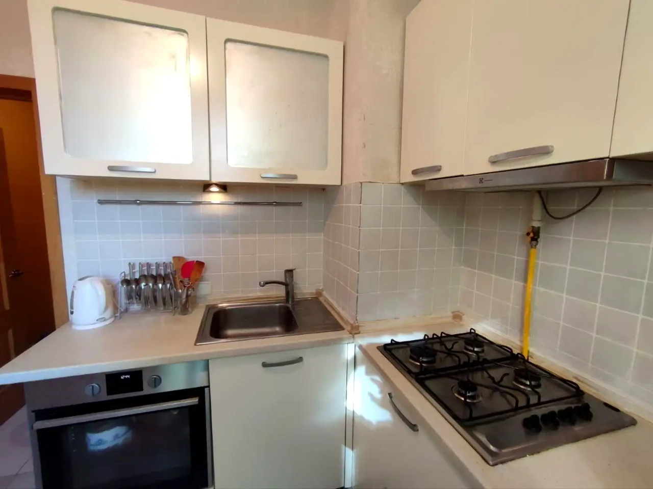 Rent 2-room apartment 54 sq m, 5th floor