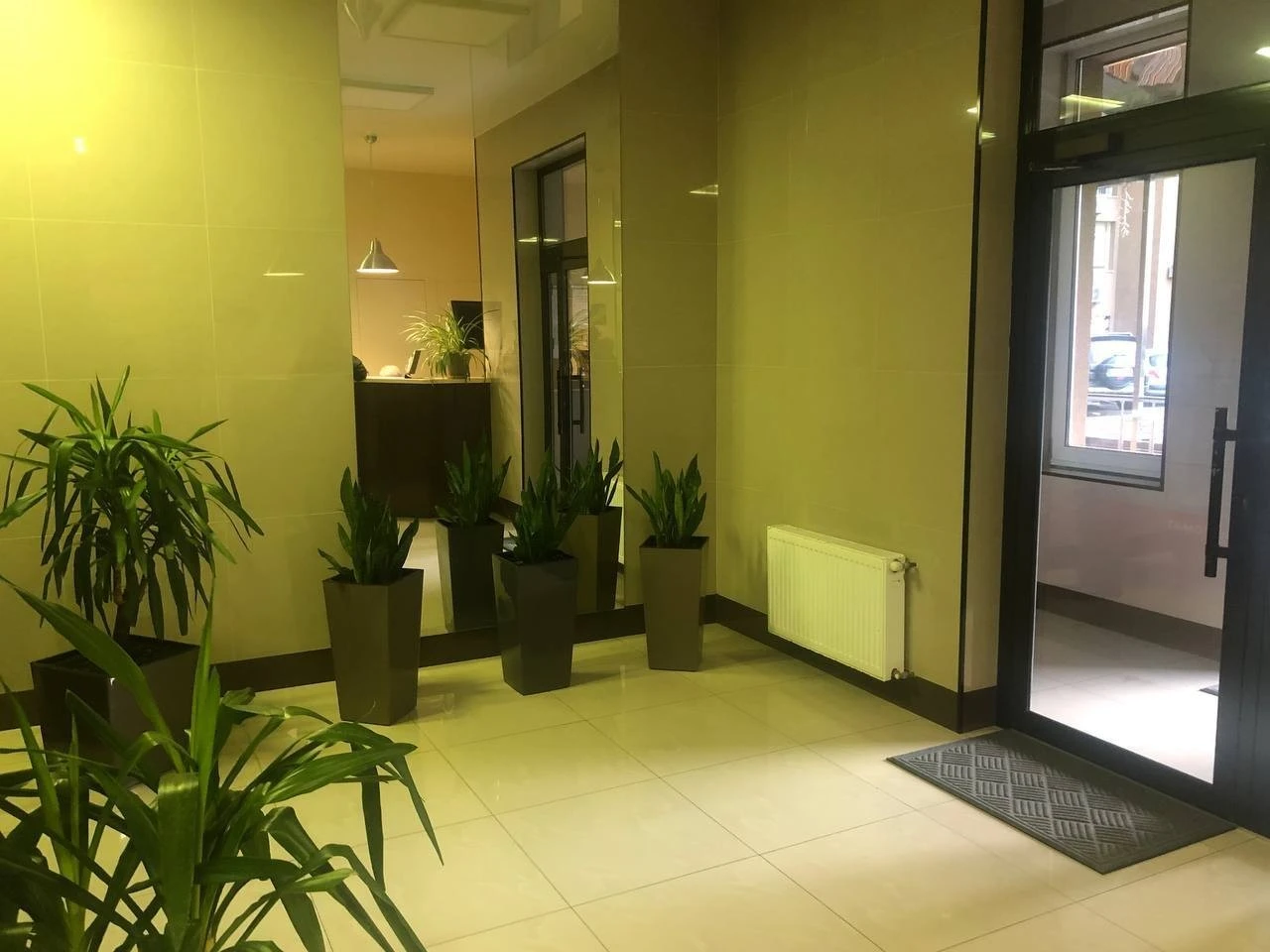 Продаж однокімнатної квартири, 57 м², вул. Ованеса Туманяна, 15