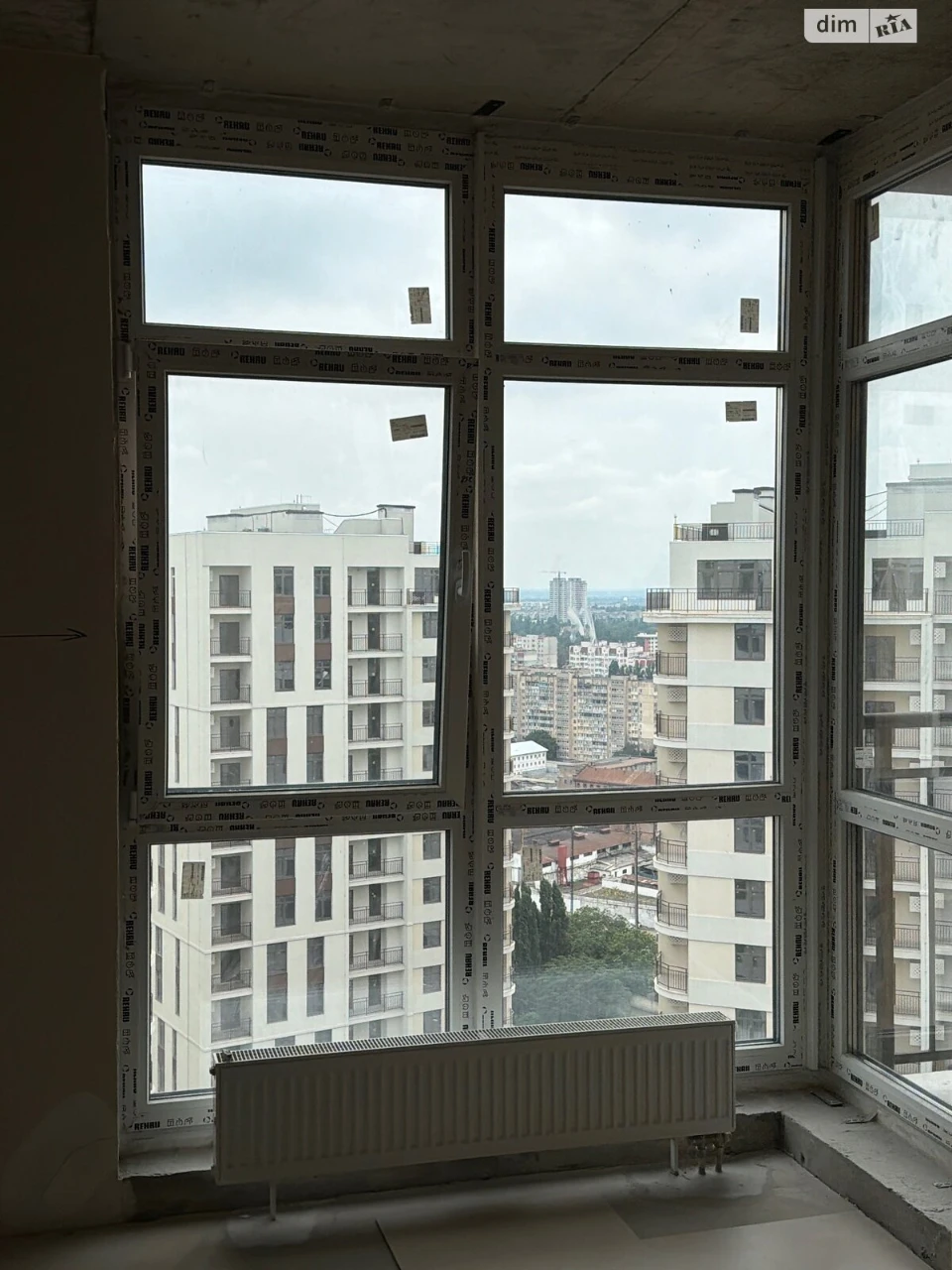 Продажа Квартиры Ближні Млини