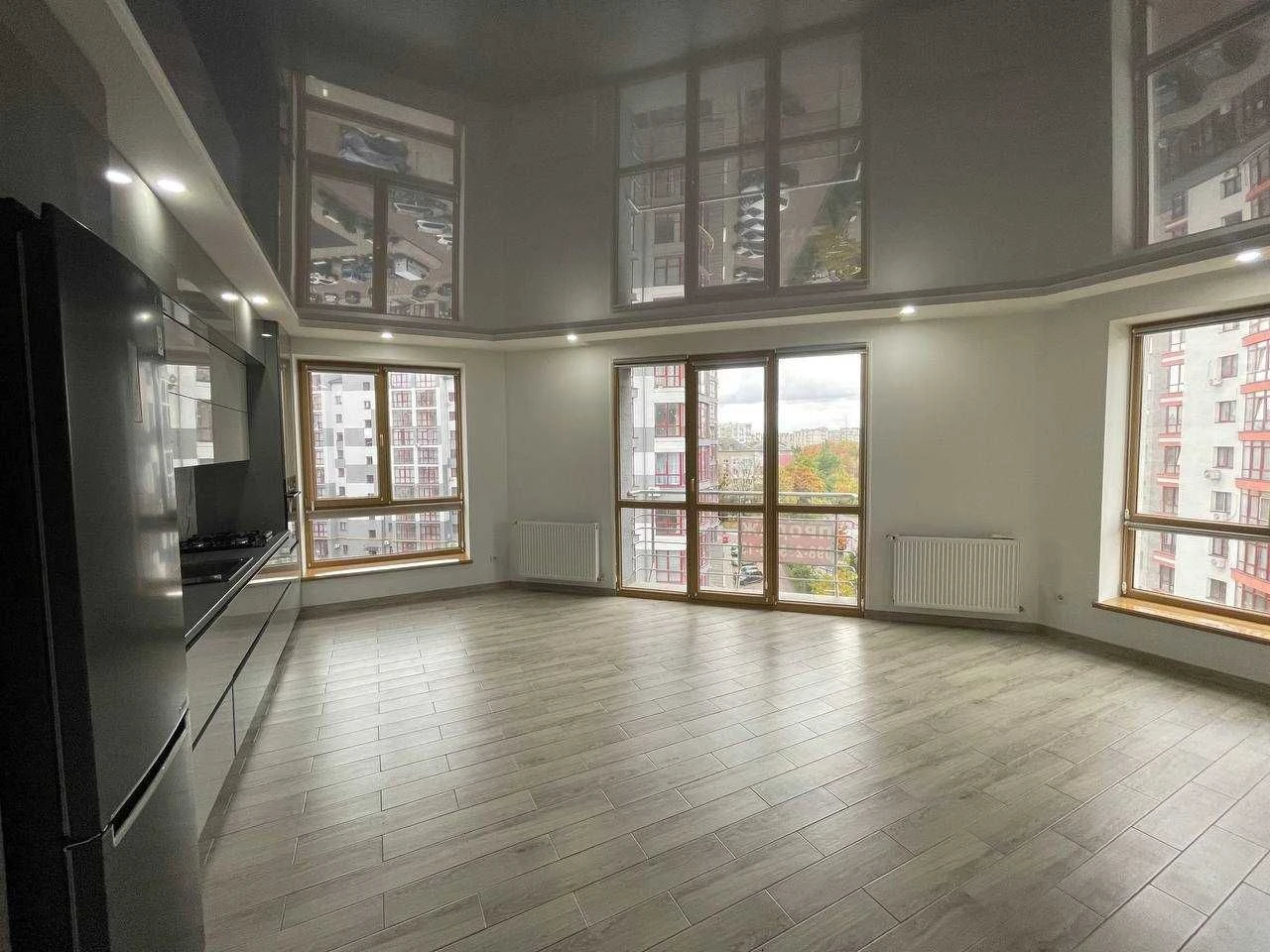 Spacious 2-bedroom apartment in the prestigious European City residential complex