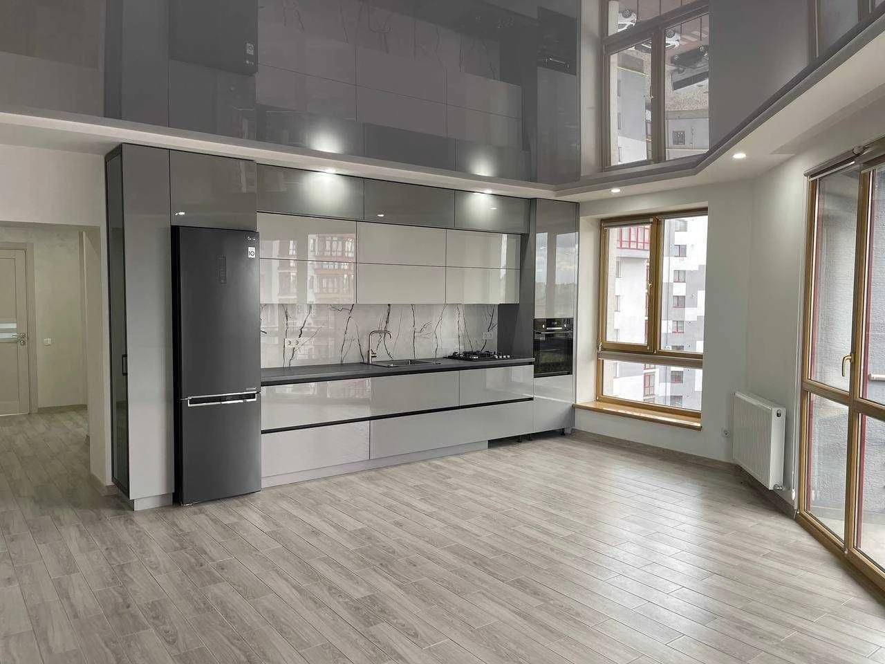 Spacious 2-bedroom apartment in the prestigious European City residential complex