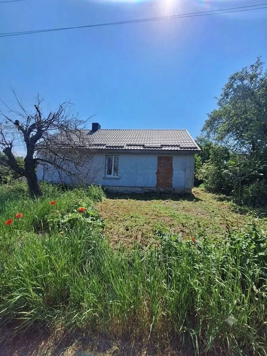 Дом в с.Терентіїв, в 33 км от Ровно. С РЕМОНТОМ