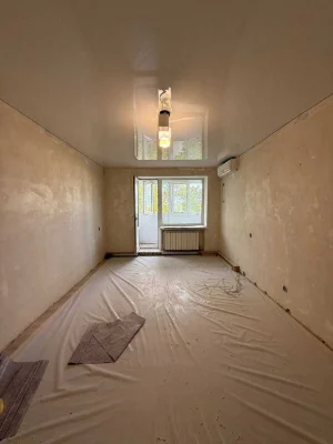 Sale of a 3-room apartment, Mira Avenue 17, near the "Theatrical" stop.