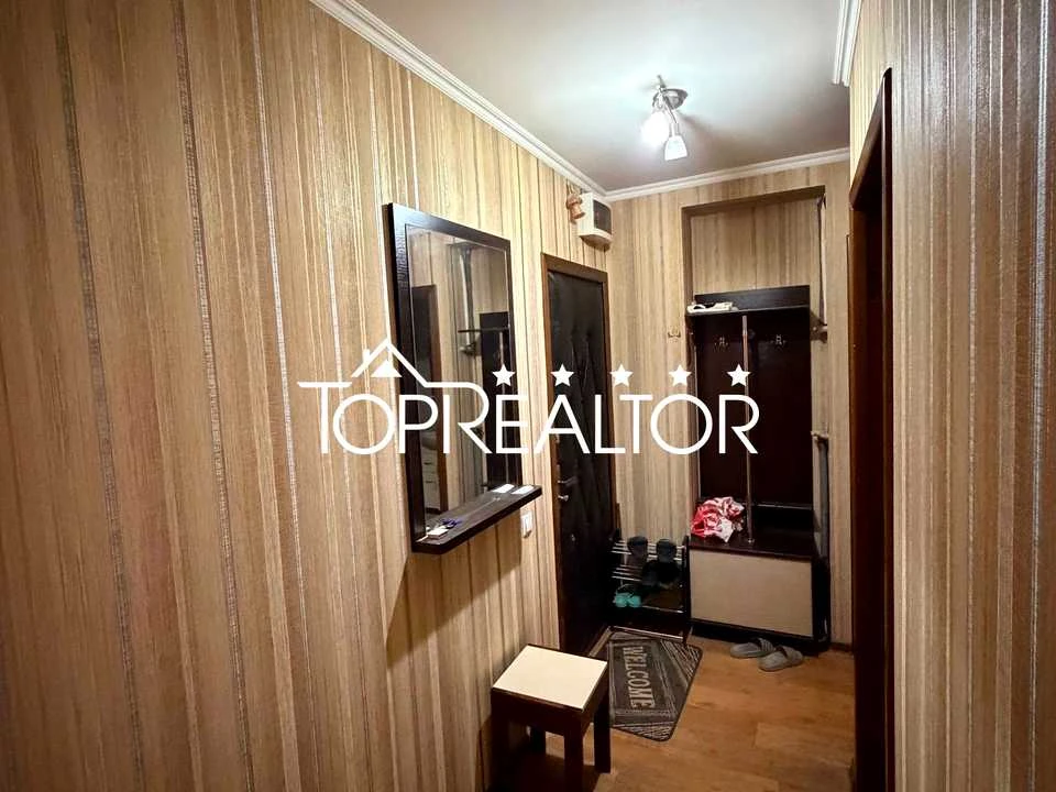 Apartment. Cadeniuka st.