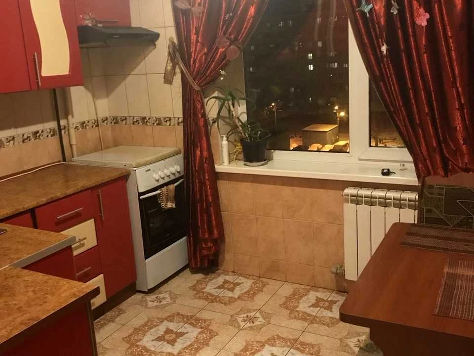 Apartment. Volodymyr Iasiuk Street, Kyiv