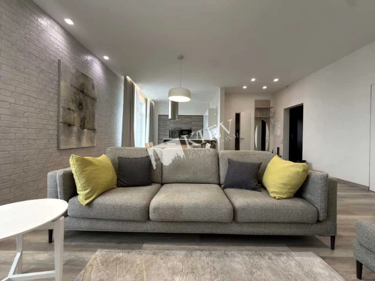 Apartment. Lesi Ukrainky Blvd, Kyiv