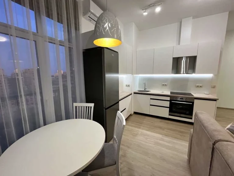 Apartment. Dnipro, Shevchenko Street.