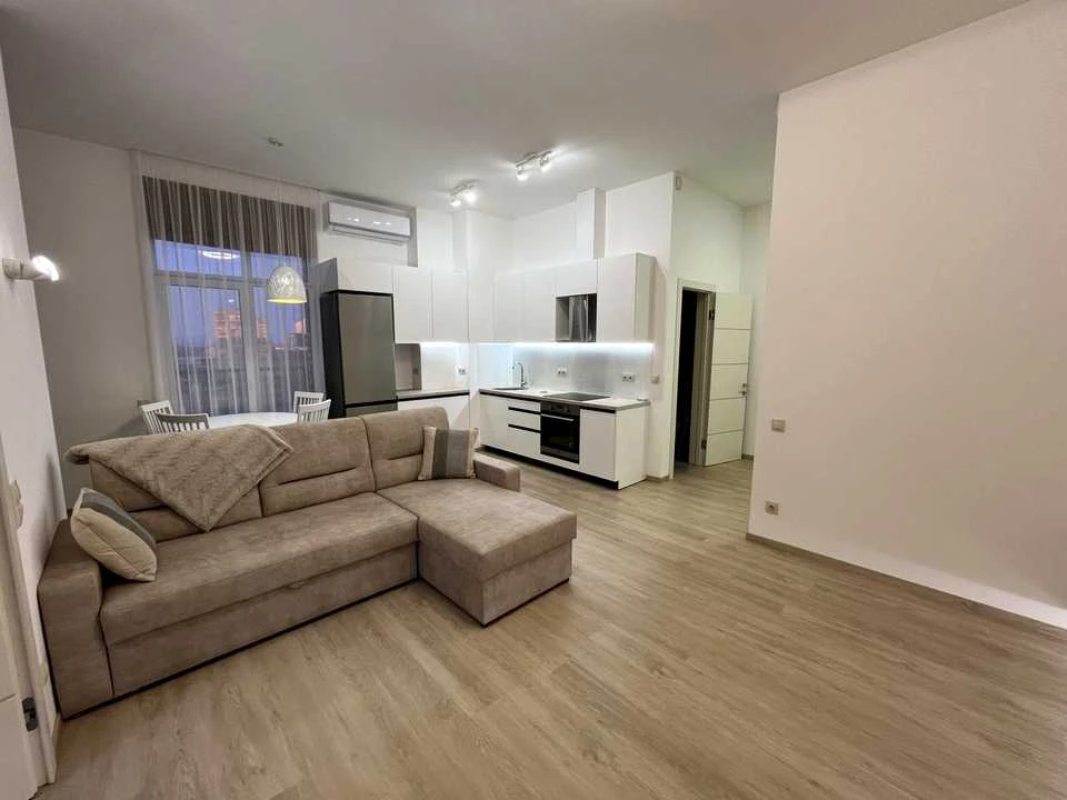 Apartment. Dnipro, Shevchenko Street.