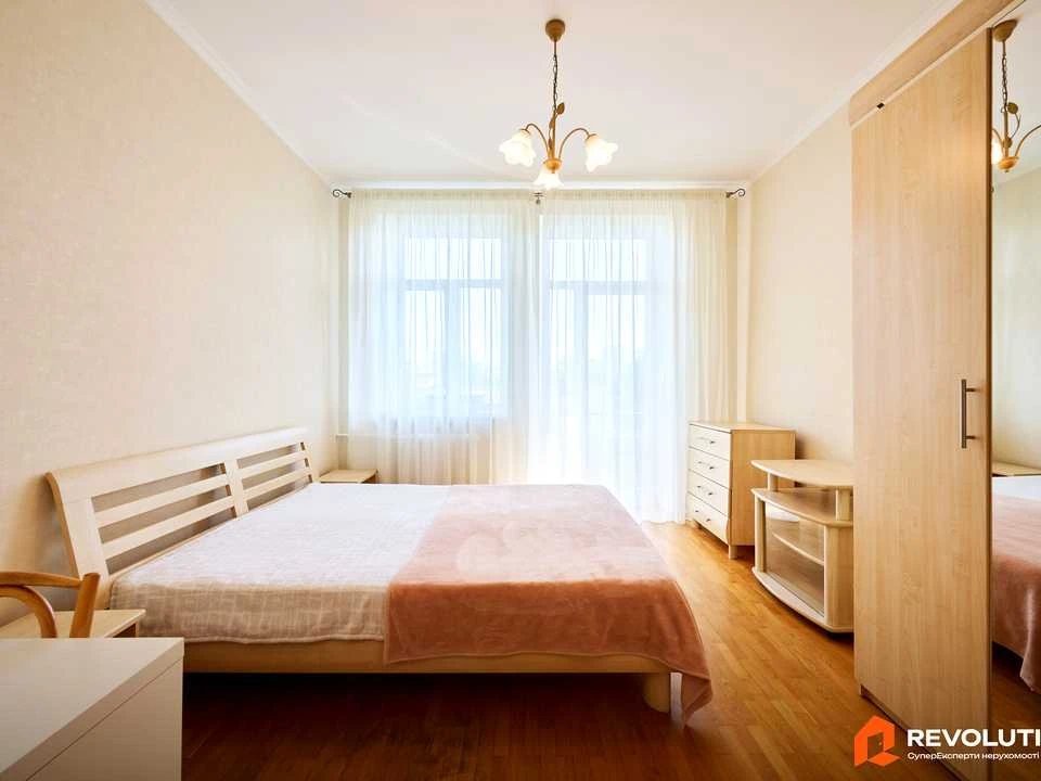Квартира. Новодарницька вулиця, Київ