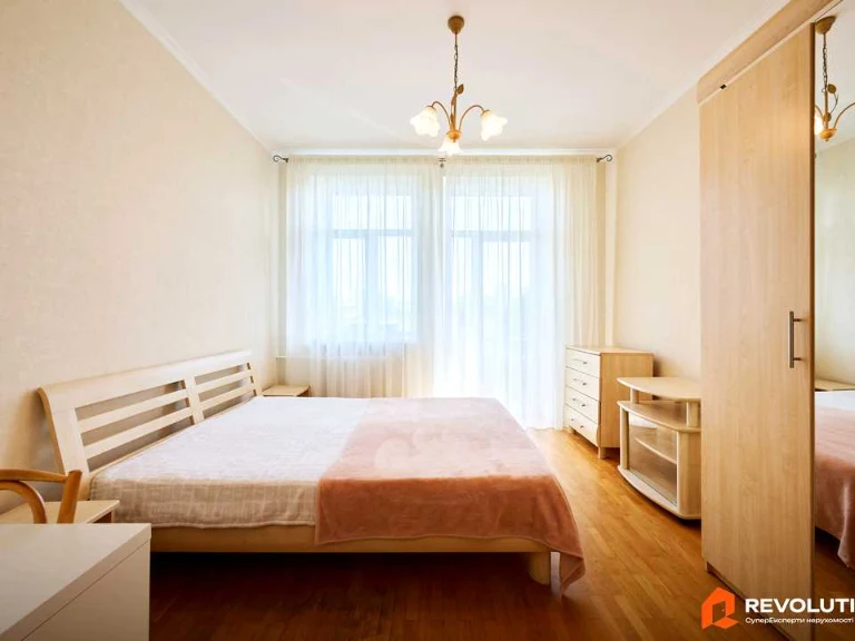 Квартира. Новодарницька вулиця, Київ
