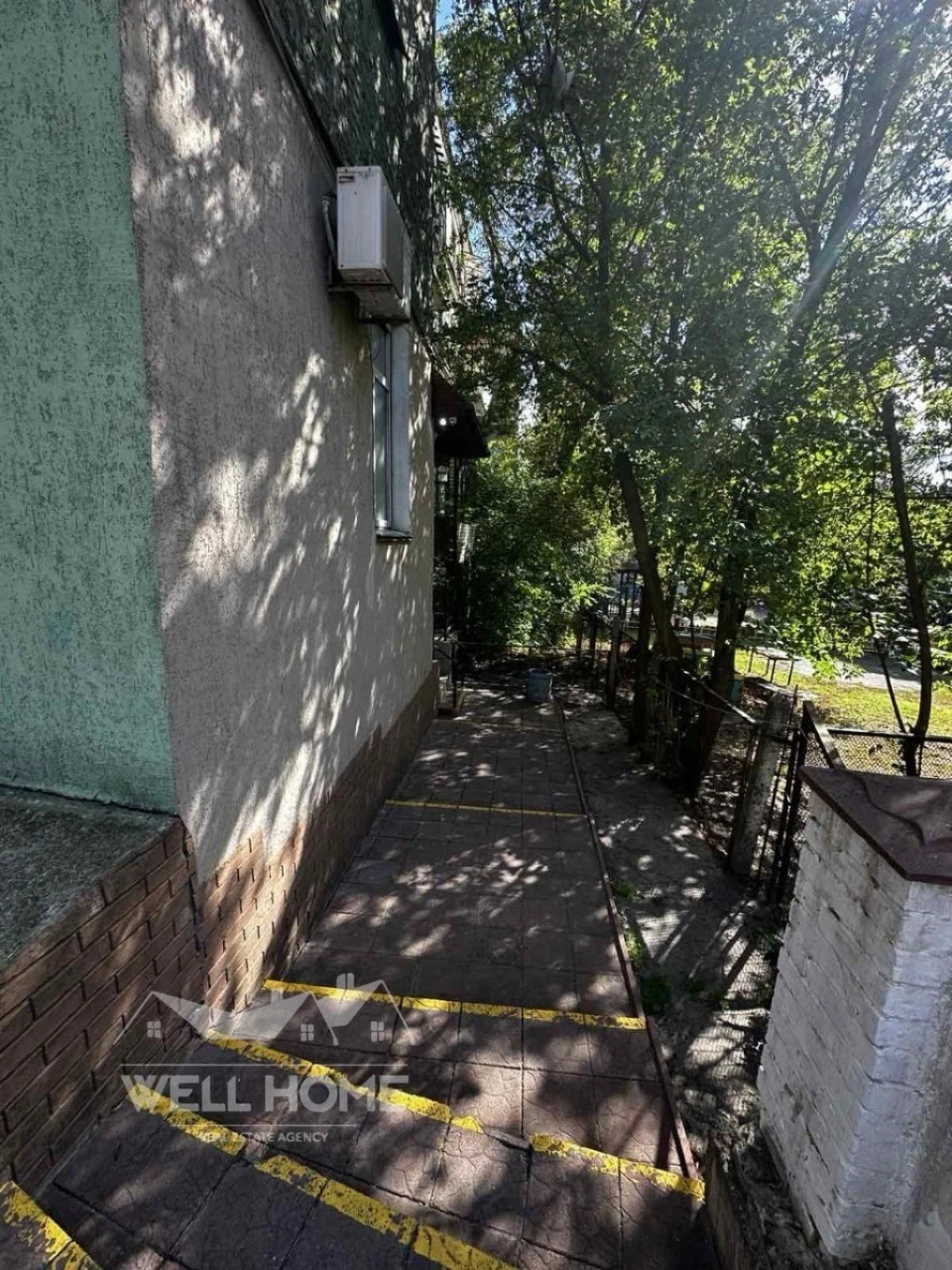 Продаж приміщення 200м2 Тарасівська, 4 а Київ