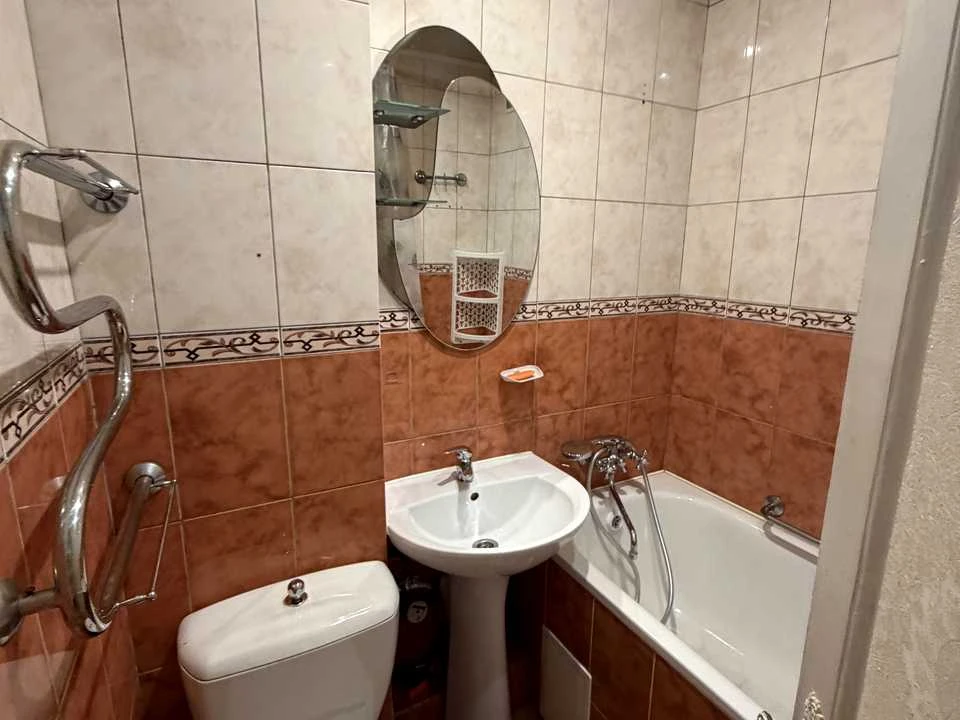 Apartment. Zaporizhzhia, Postovaya st.