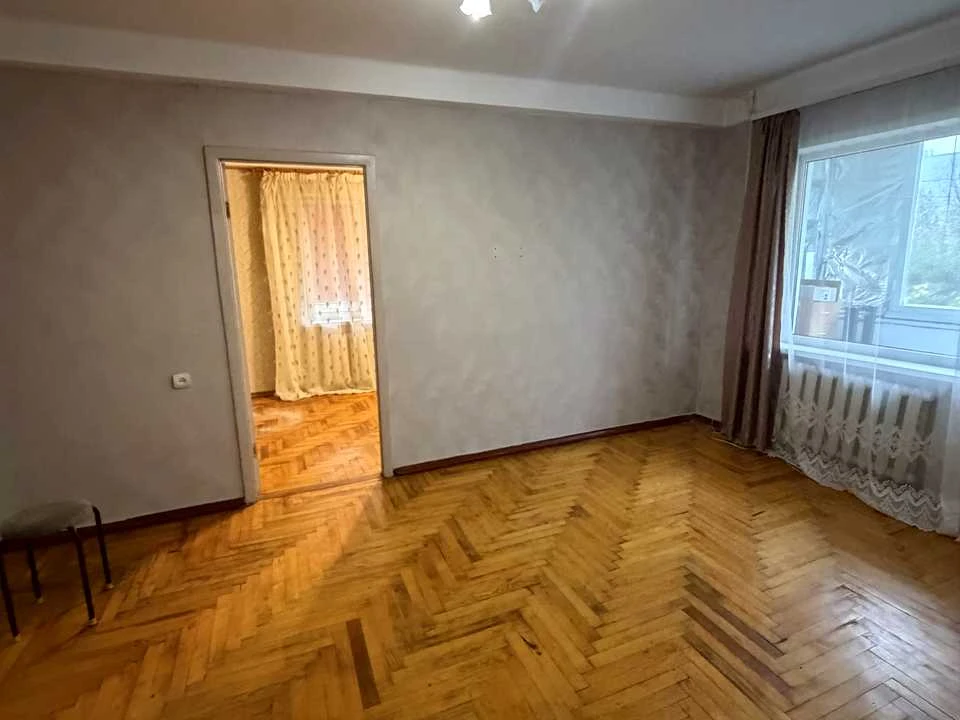 Apartment. Zaporizhzhia, Postovaya st.