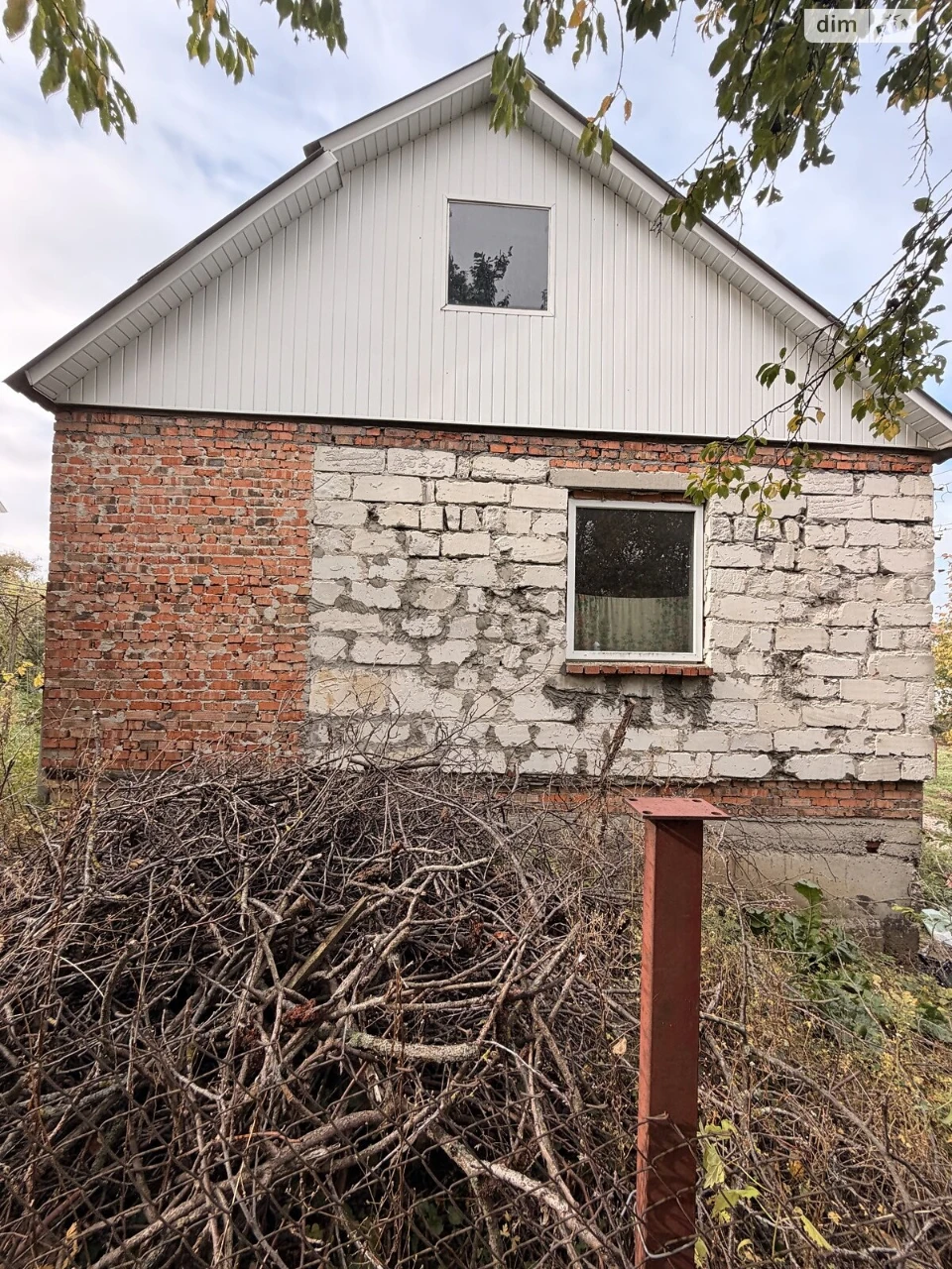 Sale of Cottage in Lesneve