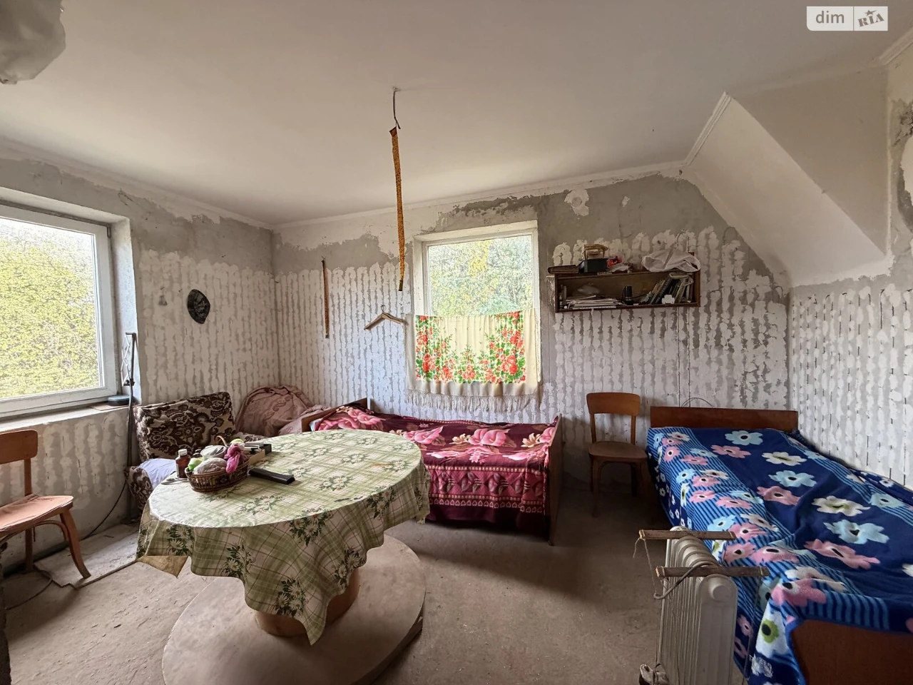 Sale of Cottage in Lesneve