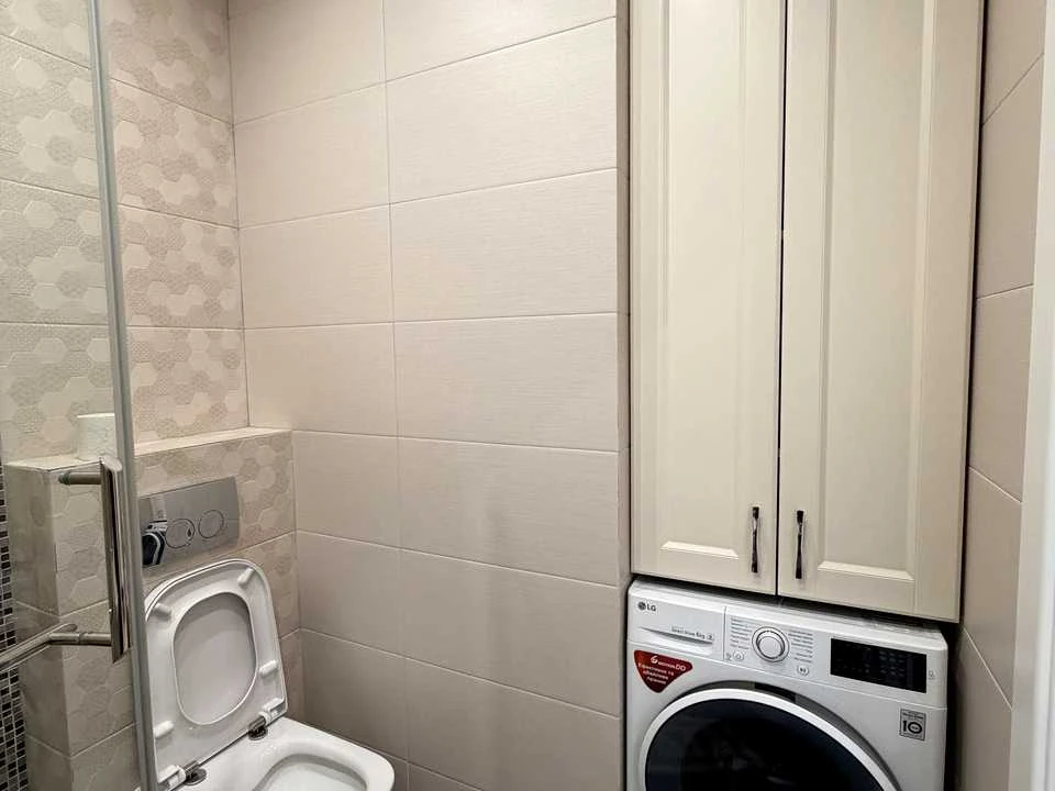 Apartment. Kyiv, Brest Street.