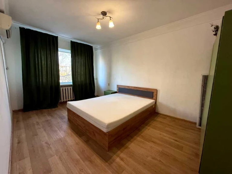 Apartment. Milutenka st.